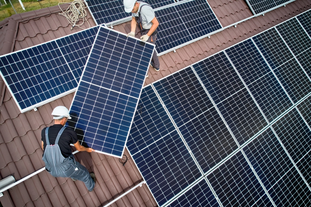 Solar PV & Battery Storage in Leeds